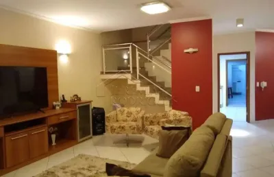 Casa com 3 quartos à venda no Jardim Maria Augusta, Taubaté 
