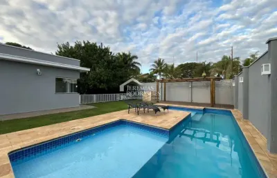 Casa assobradada à venda com 4 dormitórios no condomínio residencial eldorado, em tremembé/sp.