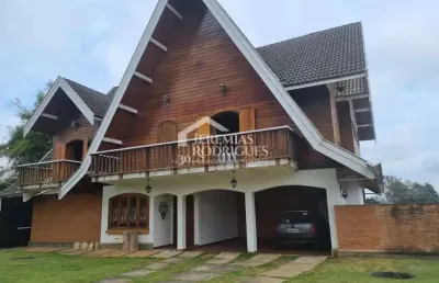 Casa com 6 dormitórios, 650 m² - vila inglesa - campos do jordão/sp