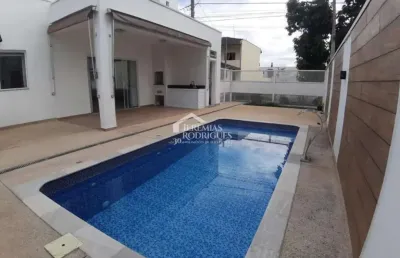 Casa com 3 dormitórios, 235 m² - condomínio campos do conde i - tremembé/sp.