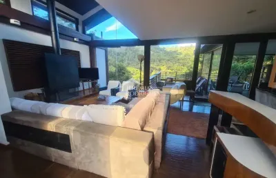 Casa à venda com 6 suítes no condomínio jardim véu da noiva em campos do jordão/sp