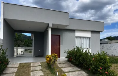 Casa com 2 quartos em condomínio próxomo ao centro de maricá