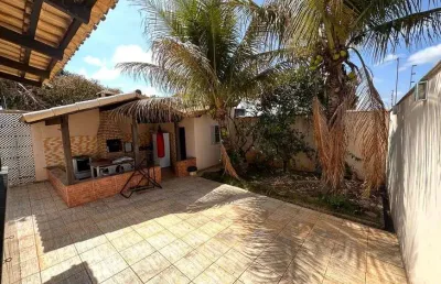 Casa para venda possui 195 metros quadrados com 3 quartos em custódio pereira - uberlândia - mg