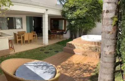 Sobrado para venda possui 192 metros quadrados com 3 quartos em jardim karaíba - uberlândia - mg