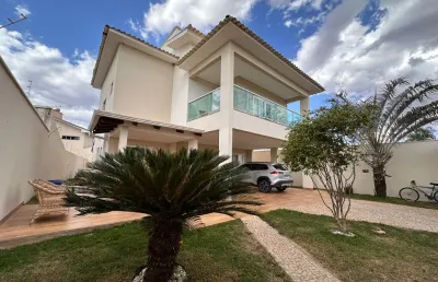 Sobrado com 302m² de área construída - escritório - piscina