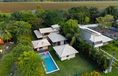 Casa em condomínio fechado com 5 quartos à venda no Itacimirim, Camaçari 