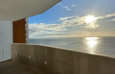 Lindo apartamento de 3 suítes no corredor da vitória frente mar reformado