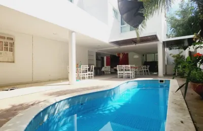 Casa a venda 5 quartos em alphaville salvador 1 residencial itapuã com piscina e área gourmet