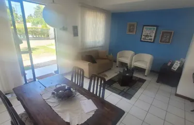 Village a venda em itapuã com 4 quartos armários em condomínio fechado