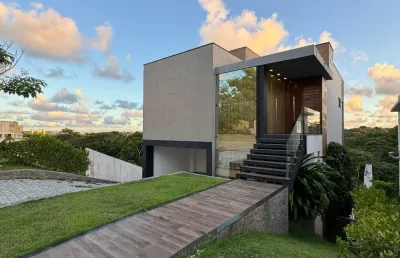 Casa a venda em alphaville litoral norte 2 com 3 quartos e mobiliada