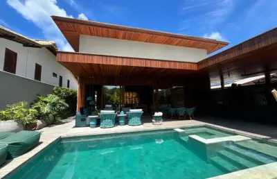 Casa a venda em praia do forte com 5 suites mobiliada no cond aldeia dos pescadores