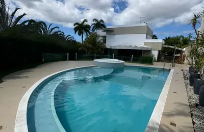 Casa a venda com 4 quartos piscina e área gourmet em alphaville 2