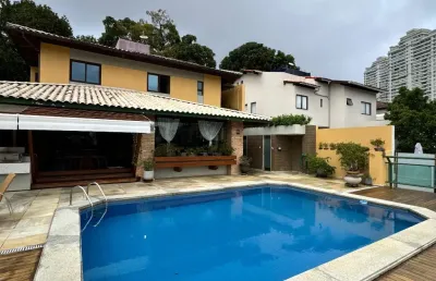 Casa a venda no candeal com 4 suites piscina área gourmet e reformada  no quinta do candeal