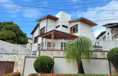 Casa a venda no itaigara com 4 suites piscina e área gourmet