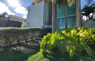 Casa a venda em alphaville 2 com 4 suites piscina area gourmet e energia solar