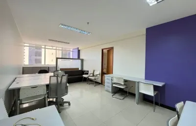 Sala comercial a venda no caminho das árvores no thome de souza