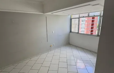 Apartamento a venda na pituba com 2 quartos no parque júlio cesar