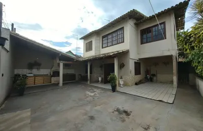 Casa com 4 quartos à venda na praia grande, fundão , 100 m2 por r$ 670.000