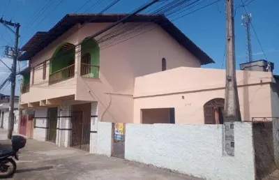 Casa com 2 quartos à venda na serramar, serra , 200 m2 por r$ 550.000