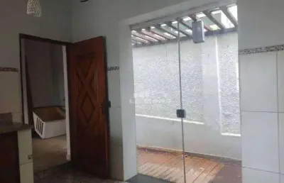 Casa para alugar, 3 quartos, 2 suítes, 2 vagas, no bairro centro em piracicaba - sp