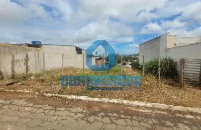 Lote à venda com ótima topografia e documentado, no bairro azteca, governador valadares - mg