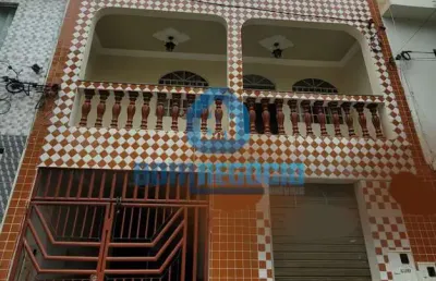Imóvel à venda de 3 pavimentos em lote inteiro, no bairro de lourdes, governador valadares - mg