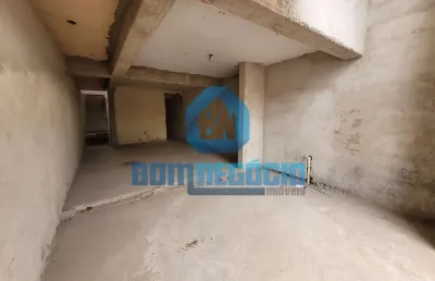 Casa em construção à venda com 3 quartos e 3 banheiros, santa rita, governador valadares - mg
