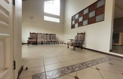 Casa a venda no bairro córrego grande em florianópolis