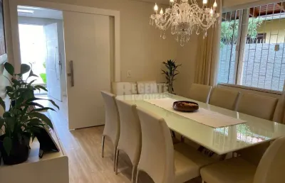 Casa 3 quartos e 1 suíte a venda no bairro córrego grande florianópolis