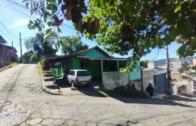 Casa com 6 quartos à venda na Rua Oge Fortkamp, 268, Trindade, Florianópolis