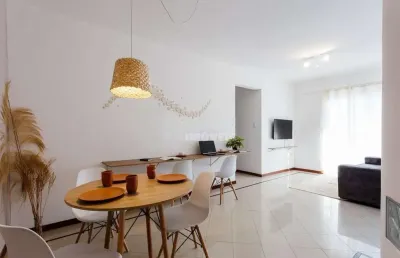 Apartamento todo mobiliado à venda no bairro carvoeira em florianópolis