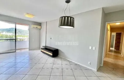 Apartamento à venda com 3 quartos no bairro trindade em florianópolis