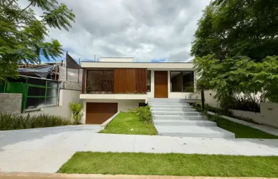 Venda de casa em condomínio de luxo em campinas-sp, alphaville dom pedro: 3 quartos, 3 suítes, 3 salas, 5 banheiros, 5 vagas, 335m².