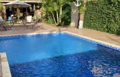 Chácara à venda em guararema-sp, bairro lambari: 3 quartos, 3 salas, 3 banheiros, 3 vagas de garagem, 389m² de área.