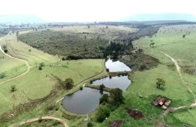 Excelente oportunidade de negócio ?  fazenda a venda na região de botucatu-sp ??    área total de 294 alqueires ou 712 hectares   aproximadamente 1