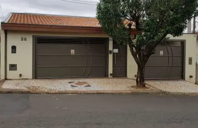 Imperdível oportunidade: casa à venda em americana-sp, bairro são luiz, 3 quartos, 2 suítes, 2 salas, 3 banheiros, 1 vaga, 349m².