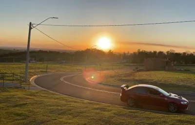 Oportunidade imperdível: terreno em condomínio de 250m² em colinas do castelo, jaguariúna-sp