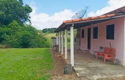 Sitio com 3 alqueires, 10 km do centro de quadra sp , sitinho com preço de oportunidade...  550 mil ??????????