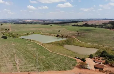Fazenda à venda em tatuí-sp: 2 quartos, 2 salas, 1 banheiro, 3 vagas - 3.066.140,00 m² de área!