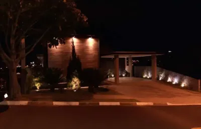 Casa de luxo em condomínio: 3 quartos, 3 suítes, 3 salas, 5 banheiros, 4 vagas - bosques do junqueira, tatuí-sp - 288m²