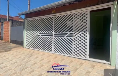Oportunidade imperdível: casa à venda em tatuí-sp, jardim santa rita de cássia. 2 quartos, sala, banheiro, 2 vagas, 75m².