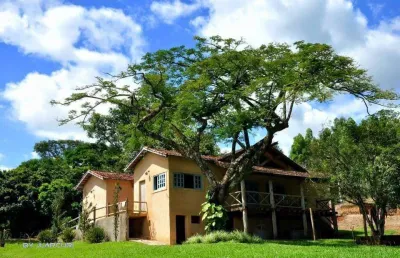 Fazenda 64 alqueires casa sede 200m2 3 dorms 1 suíte, açudes, vegetação, eucaliptos, cana, pivos, pastagem
