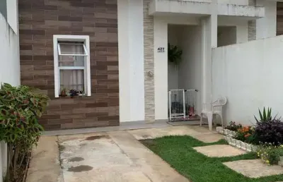 Casa térrea 75m2 2 dorms,  cozinha americana; - banheiro; - edícula com pia;  financiável!!  r$220.000,00