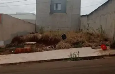 Terreno 275m², quitado e escriturado, já possui fundação, ?excelente localização, simule o seu financiamento, próximo à av. são paulo, documento ok