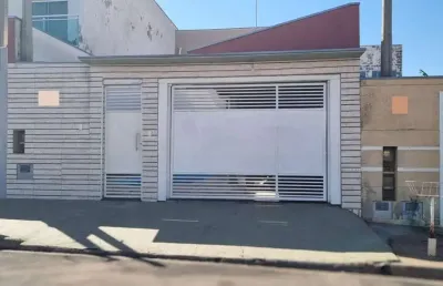Área de lazer com piscina excelente oportunidade para investidores viva de renda passiva, quarto amplo, sala, 02 banheiros, piscina, área de churrasco