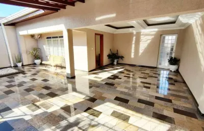 Casa terrea 200m2 3 dorms 1 suíte, sala de tv com painel e ar-condicionado (quente/frio)1-suíte com guarda-roupa planejado e ar cond, permuta por apto