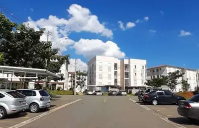 Apto 52m2 sendo: sala, 2quartos(sendo 1quarto móveis planejados), 1 banheiro(móvel planejado), cozinha com área de serviço(móveis planejados). piso de