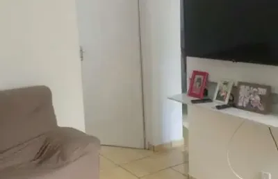 Apartamento com 49m² ?	1° andar ?	02 dormitórios (casal planejado) ?	sala ?	cozinha planejada ?	área de serviço ?	banheiro ?	01 vaga de garagem cobert