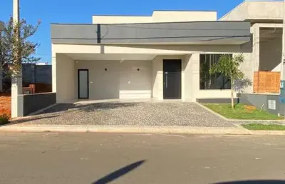Casa térrea 165m2 3 dorms 1 suíte c/closet, sala ampla, escritório, lavabo, depósito, agua quente cozinha e banheiros, aquecimento solar boiller