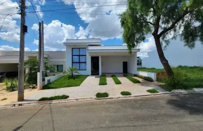 Casa térrea 159m2 3 suítes,  lavabo, sala integrada a cozinha e área gourmet com churrasqueira, área de serviço, banheiro externo, 4 vagas, sendo 2 co